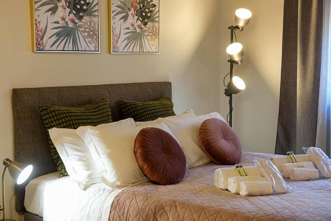 Verona Suites And Rooms Exteriör bild