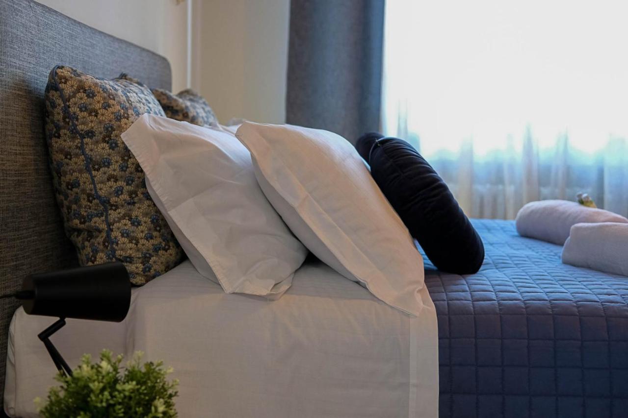 Verona Suites And Rooms Exteriör bild