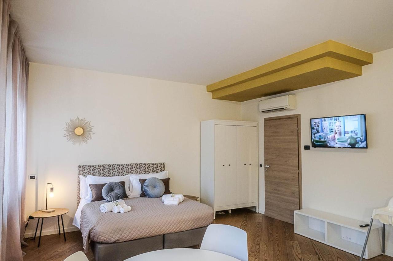 Verona Suites And Rooms Exteriör bild