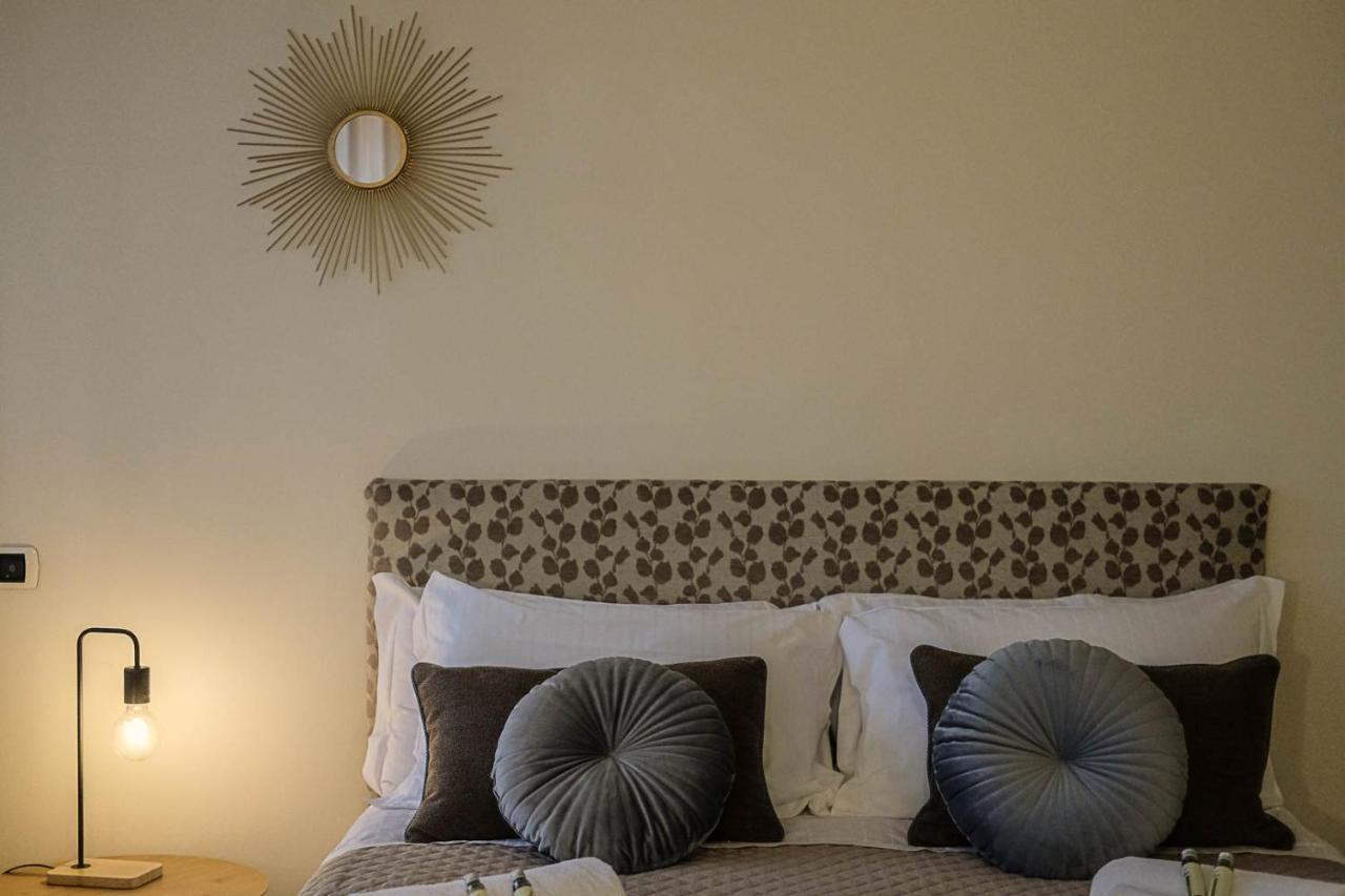 Verona Suites And Rooms Exteriör bild